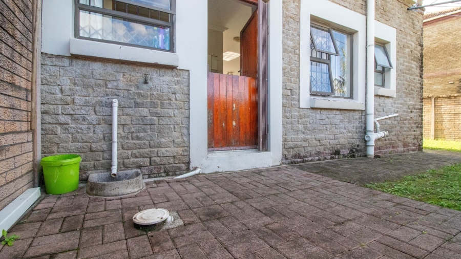 3 Bedroom Property for Sale in Abbotsford Eastern Cape